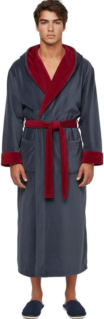 Plush Fleece Hooded Mens Bathrobe for Ultimate Comfort