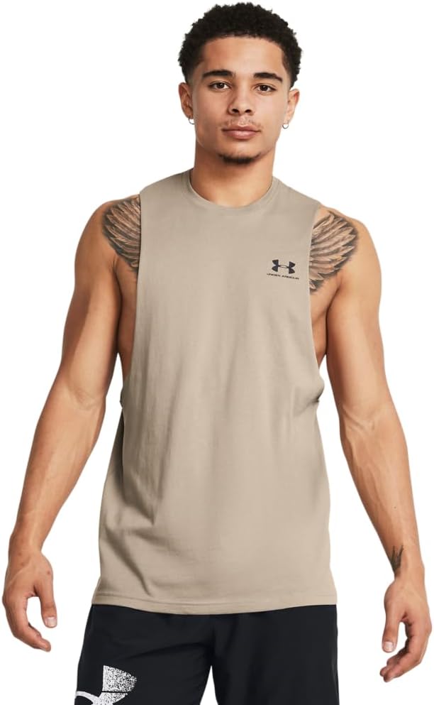 Under Armour Men's Left Chest Cut Tee - Ultimate Comfort