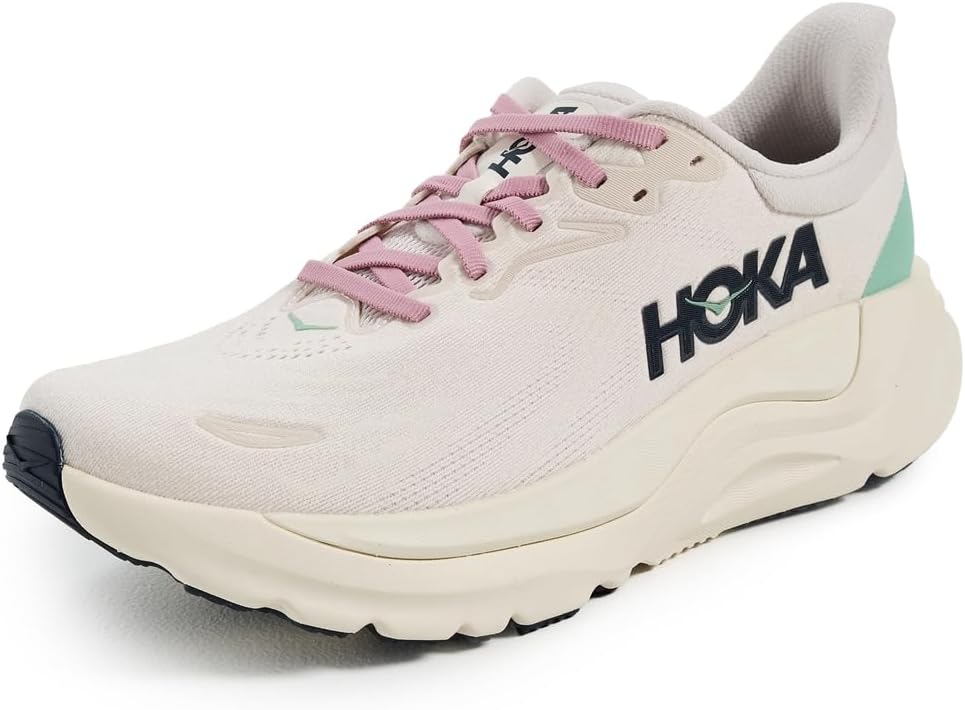 HOKA Women's Arahi 8 Sneaker: Comfort Meets Performance