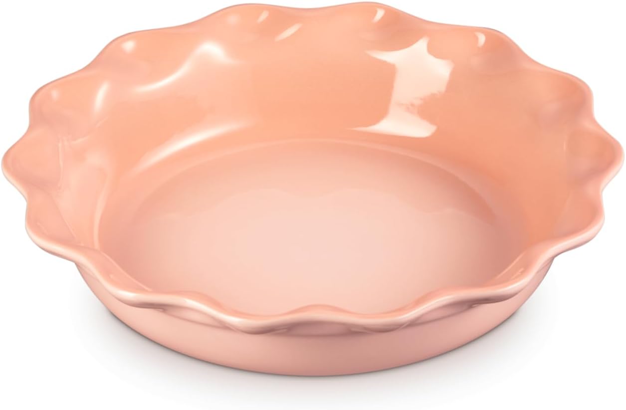 Le Creuset Stoneware Heritage Pie Dish for Perfect Baking