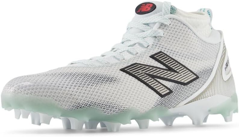 New Balance Mens Freezelx V5 Cleats for Superior Traction