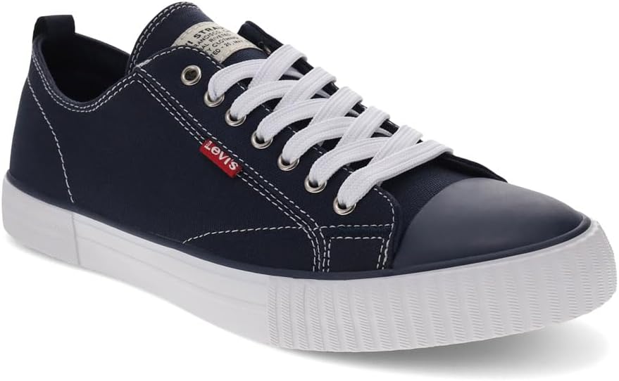 Levi's Men's Sneaker: Classic Lowtop Design for Comfort