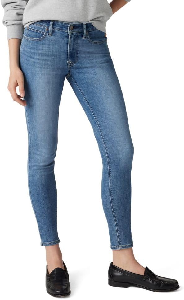 Levi's 711 Skinny Jeans for Women - Flattering Fit and Style
