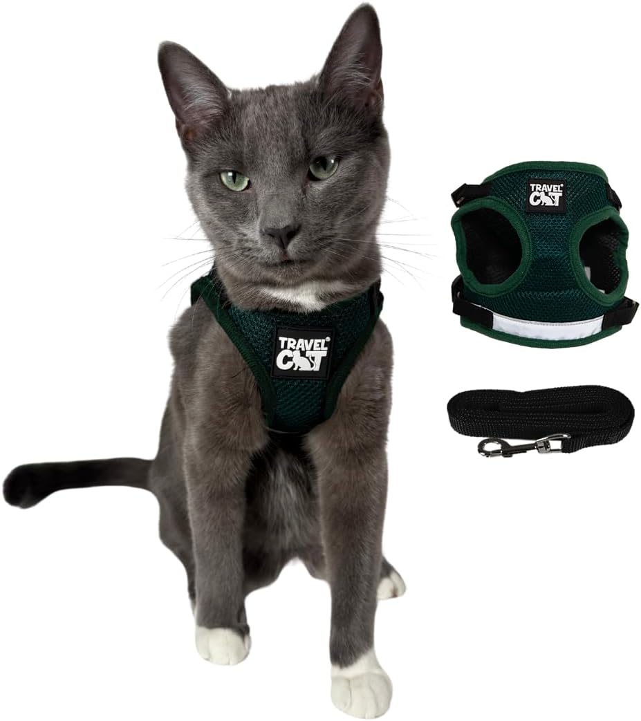 Travel Cat The Emerald Explorer Harness and Leash Set Review