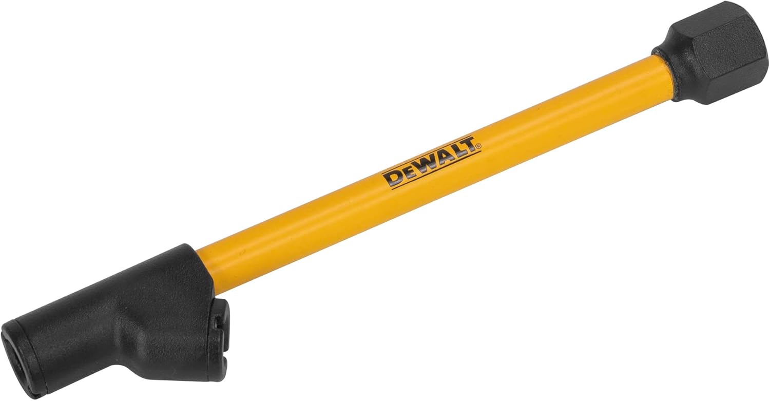 Dual Foot Chuck Ensures Precision Air Flow | DEWALT MAT