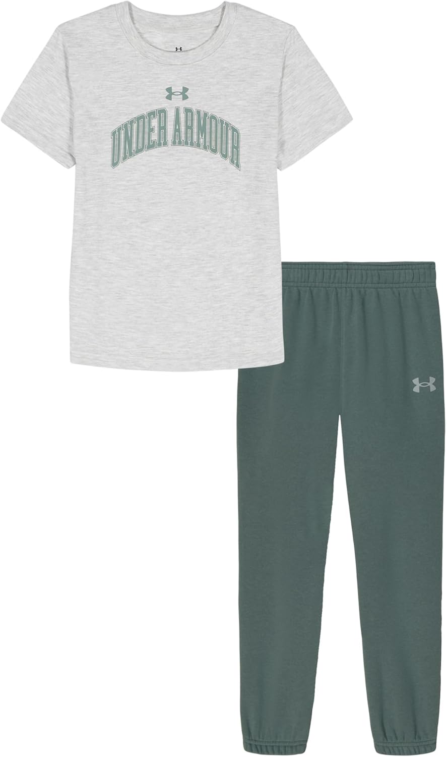 Under Armour Boys Outdoor Long Sleeve Tee for Active Comfort