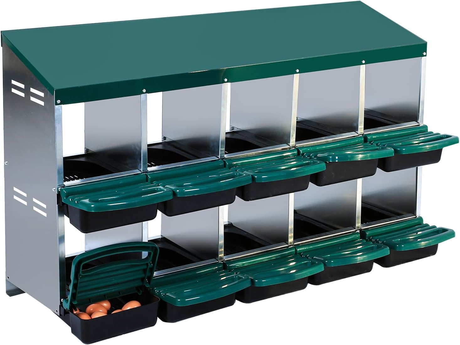 Chicken Nesting Boxes for Easy Egg Collection and Cleanliness