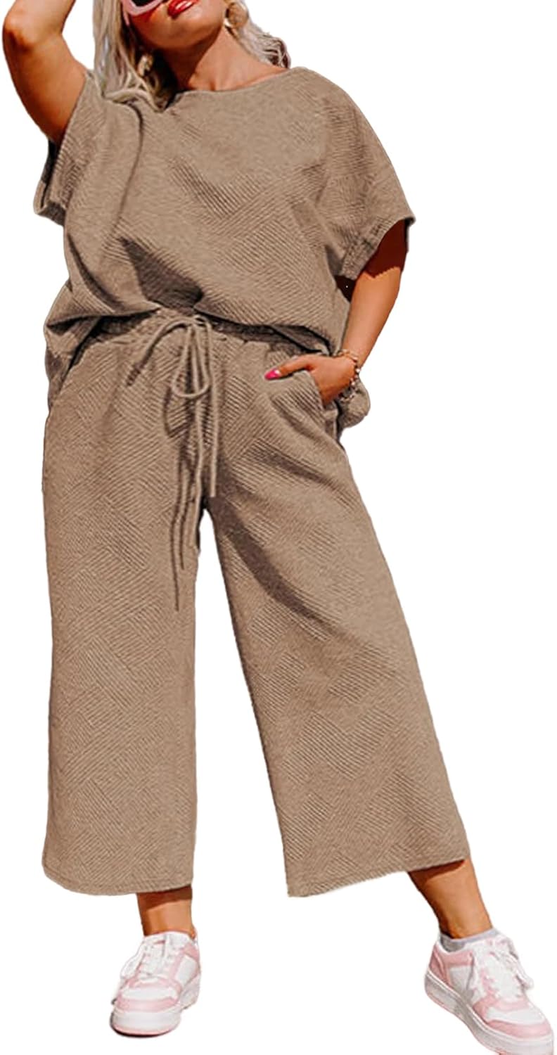 Eytino Womens Plus Size Sweatsuits for Casual Comfort and Style