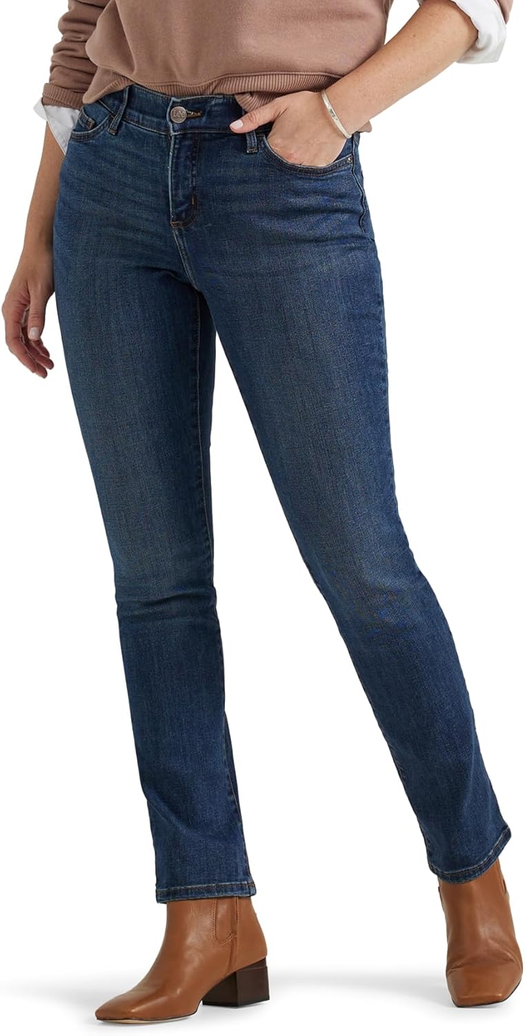 Lee Women's Ultra Lux Comfort Flex Motion Straight Leg Jean Review