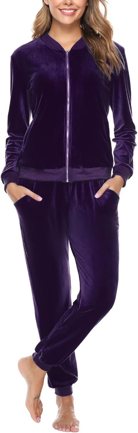 Velour Tracksuit for Women - Cozy Sweatsuit Set for Fall