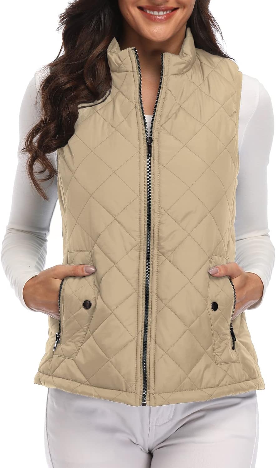 Quilted Lightweight Women's Vest with Zip Pockets for Comfort
