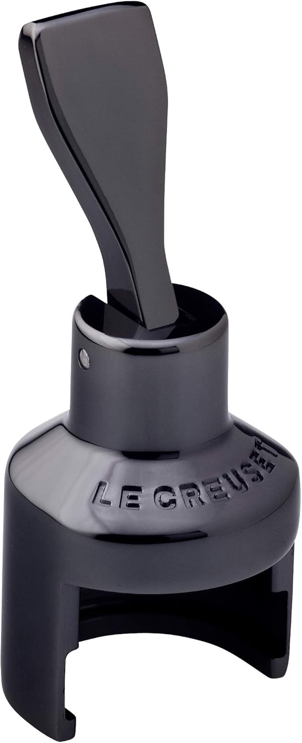 Le Creuset Champagne Crown Sealer Preserves Flavor and Fizz