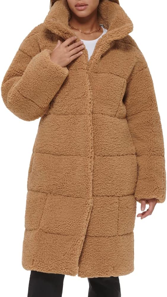 Levi's Womens Patchwork Quilted Teddy Coat for Stylish Warmth