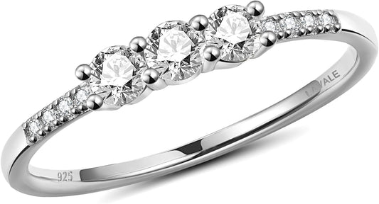 LAVALE Round Cut Moissanite Wedding Band for Women - Elegant Design