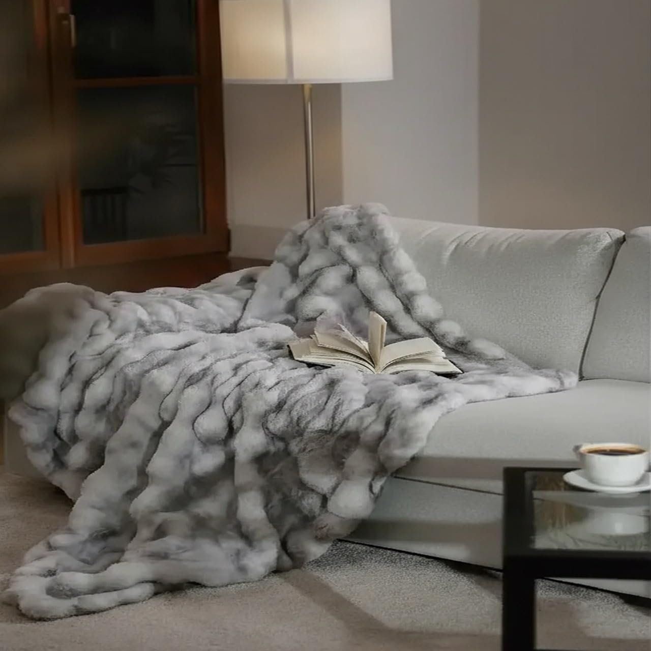Mon Chateau 60in x 70in Dream Faux Fur Throw Blanket for Comfort
