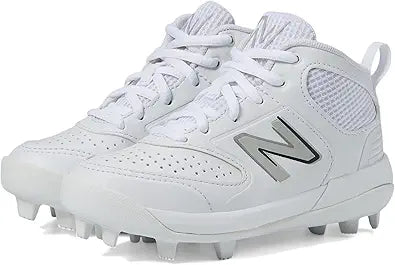 New Balance Boy's 3000 V6 Rubber Molded Baseball Shoe Review