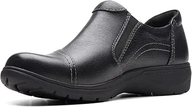 Clarks Women's Carleigh Ray Oxford: Stylish Comfort for Every Occasion