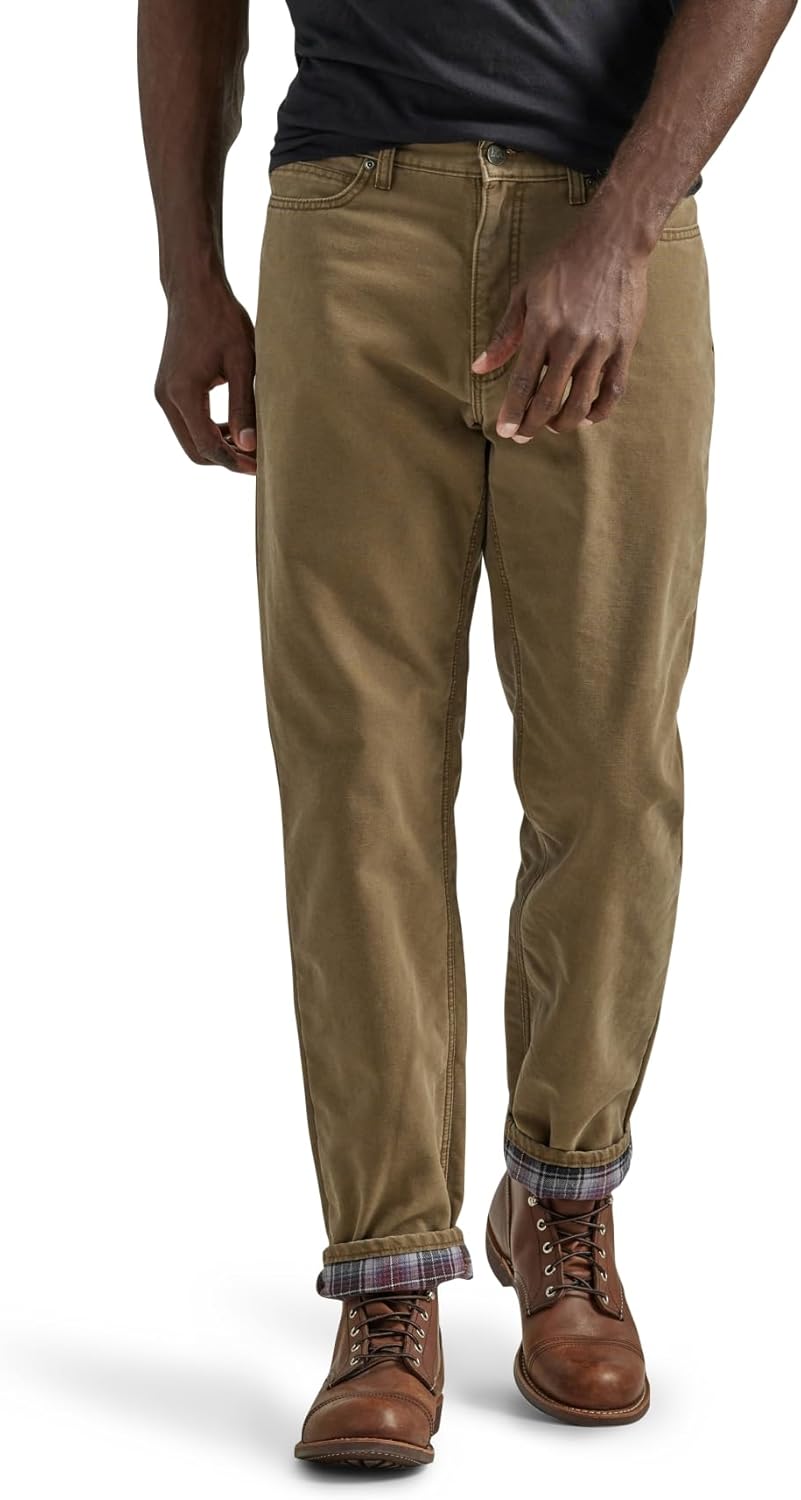 Lee Men's Legendary Relaxed Straight Jean for Ultimate Comfort