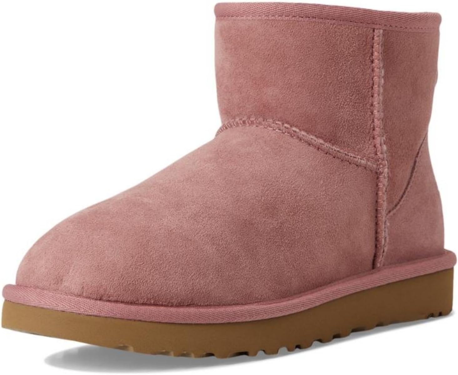 UGG Women's Classic Mini II Boot: Stylish Comfort for All Seasons