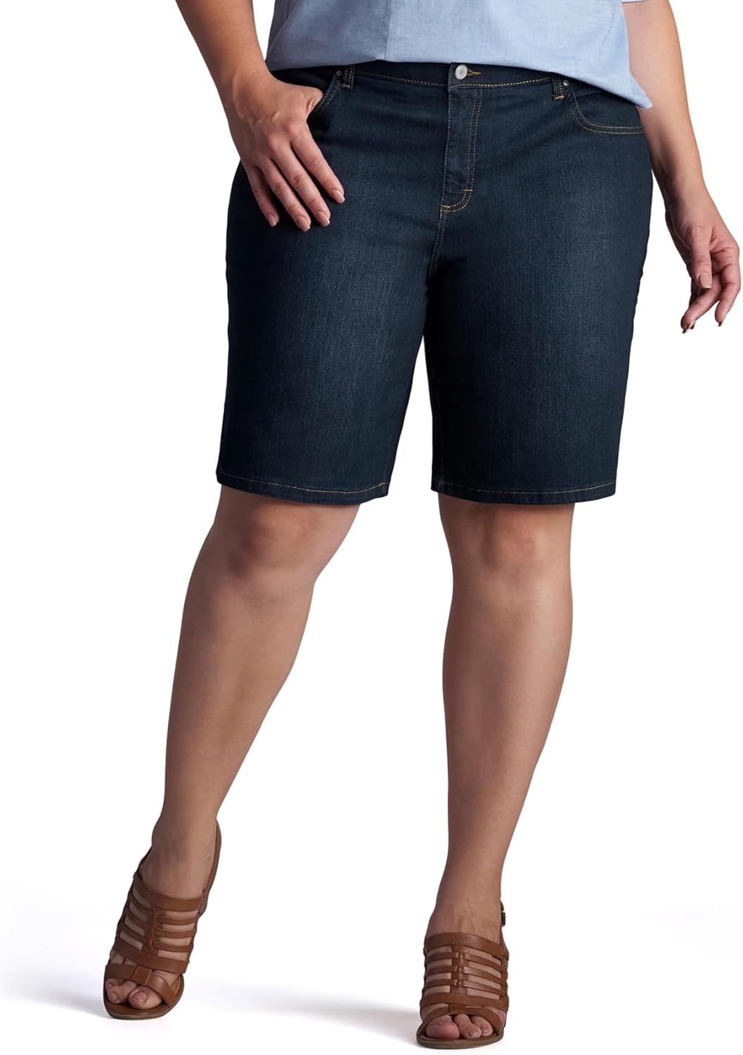 Lee Women's Plus Size Relaxed Fit Bermuda Short for Comfort