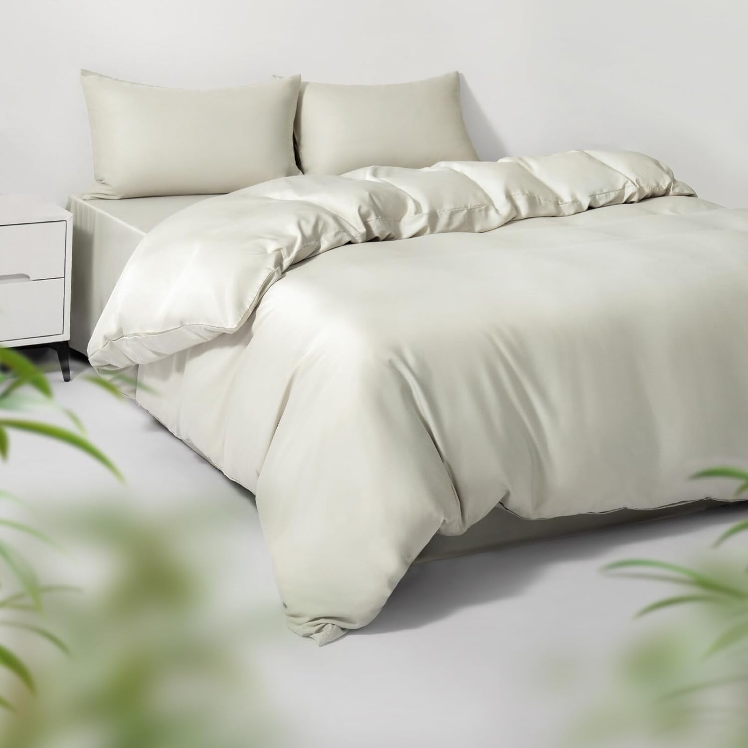 Full/Queen Duvet Cover Set for Cooling Comfort and Style