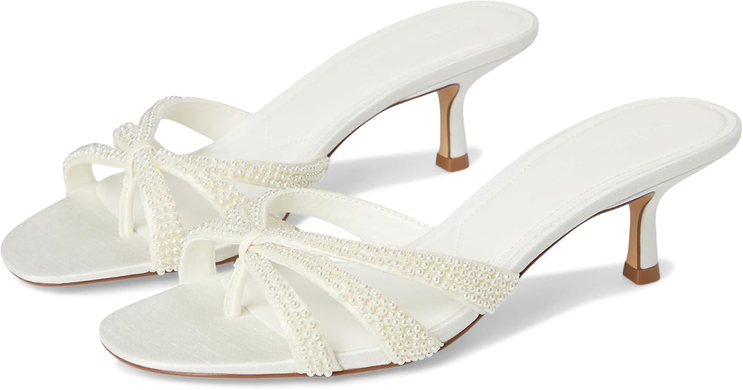 Steve Madden Women's Cary Heeled Sandal: Stylish and Comfortable
