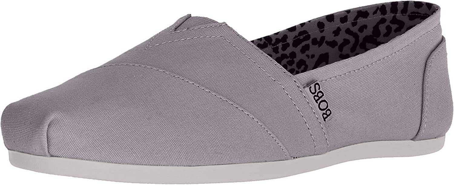 Skechers Women's Bobs Plush-Peace & Love Ballet Flat Review