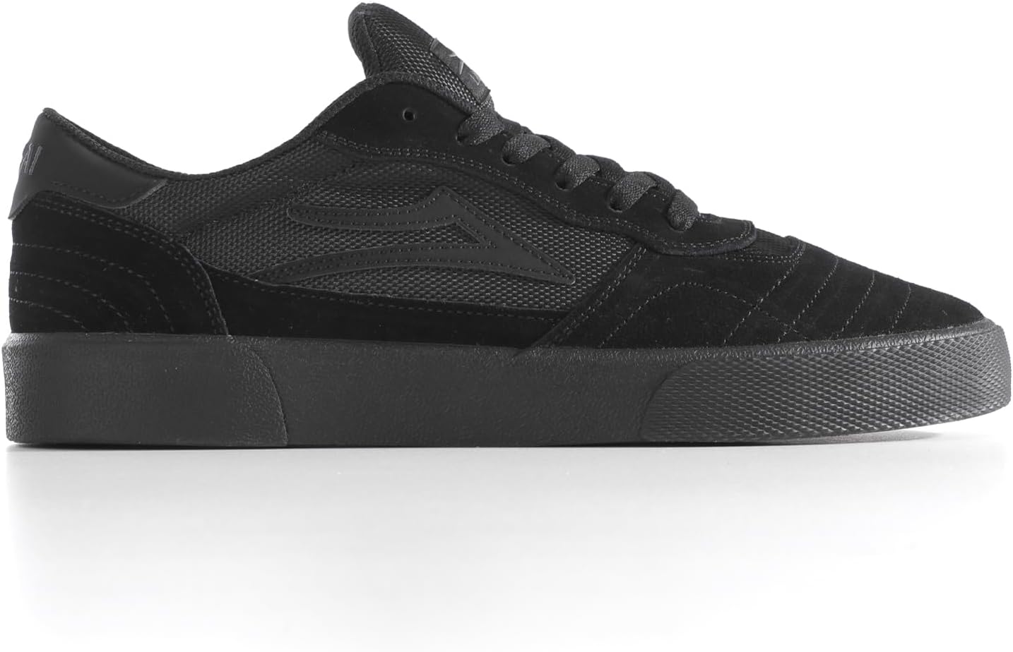 Lakai Mens Cambridge Low-Top Skateboarding Shoe for Comfort