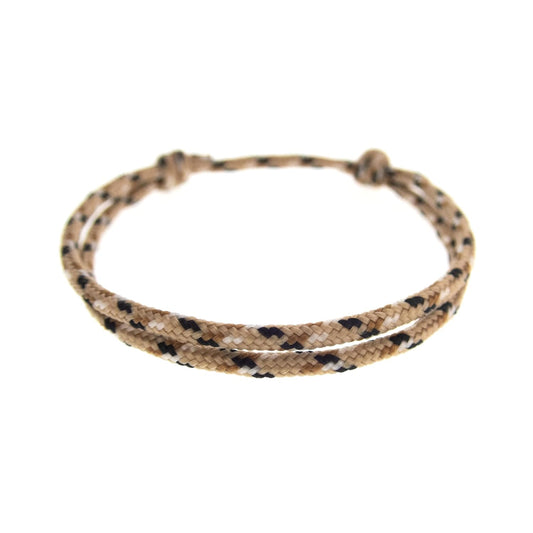 Adjustable Thin Paracord Bracelet: Ultimate Survival Gift!