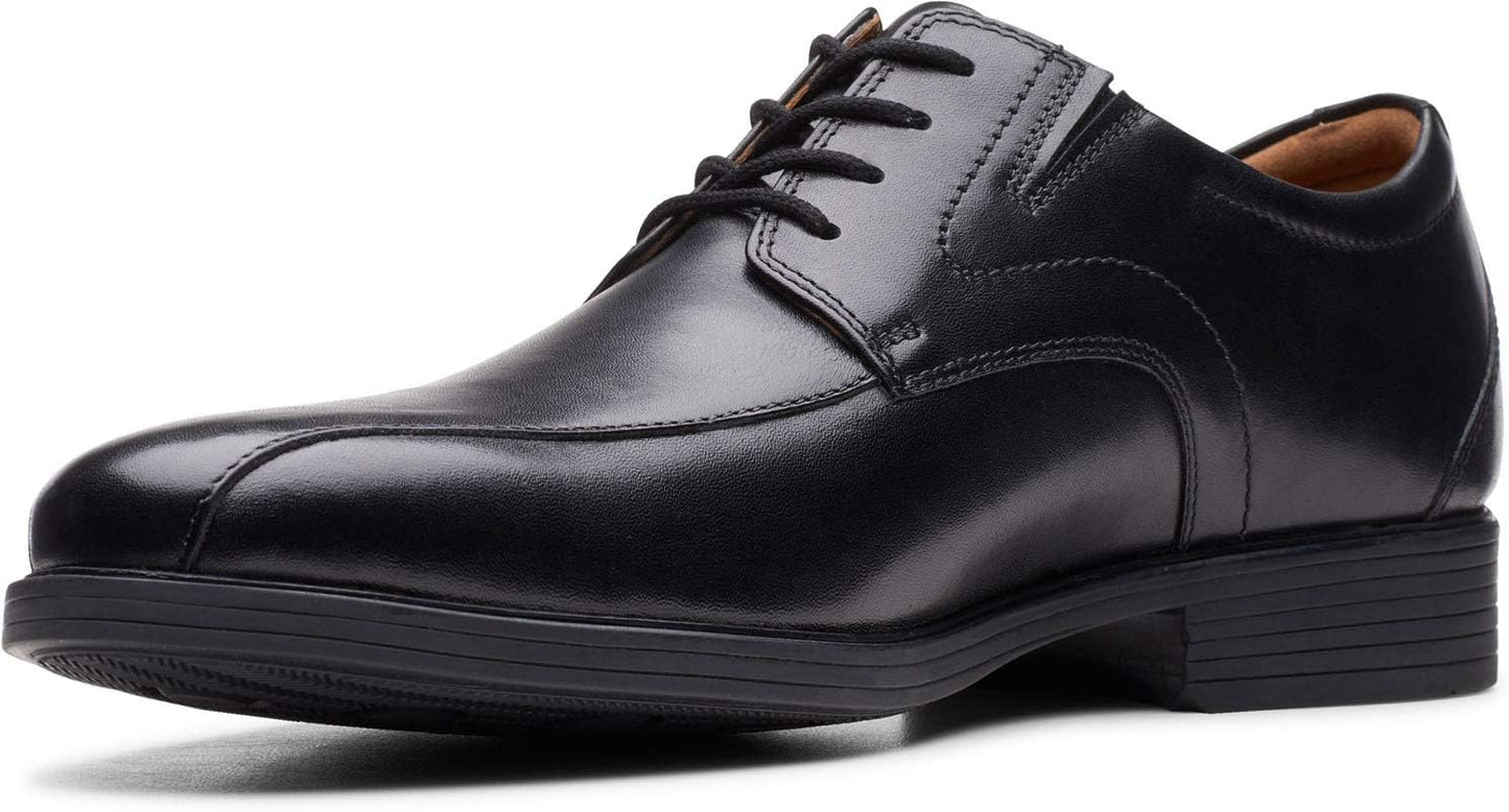 Clarks Whiddon Pace Oxford: Versatile Style for Every Occasion