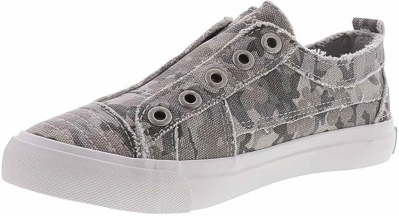 Blowfish Malibu Women's Play Canvas Sneaker - Stylish Comfort