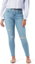 Levi Strauss Signature Gold Women's Totally Shaping Skinny Jeans