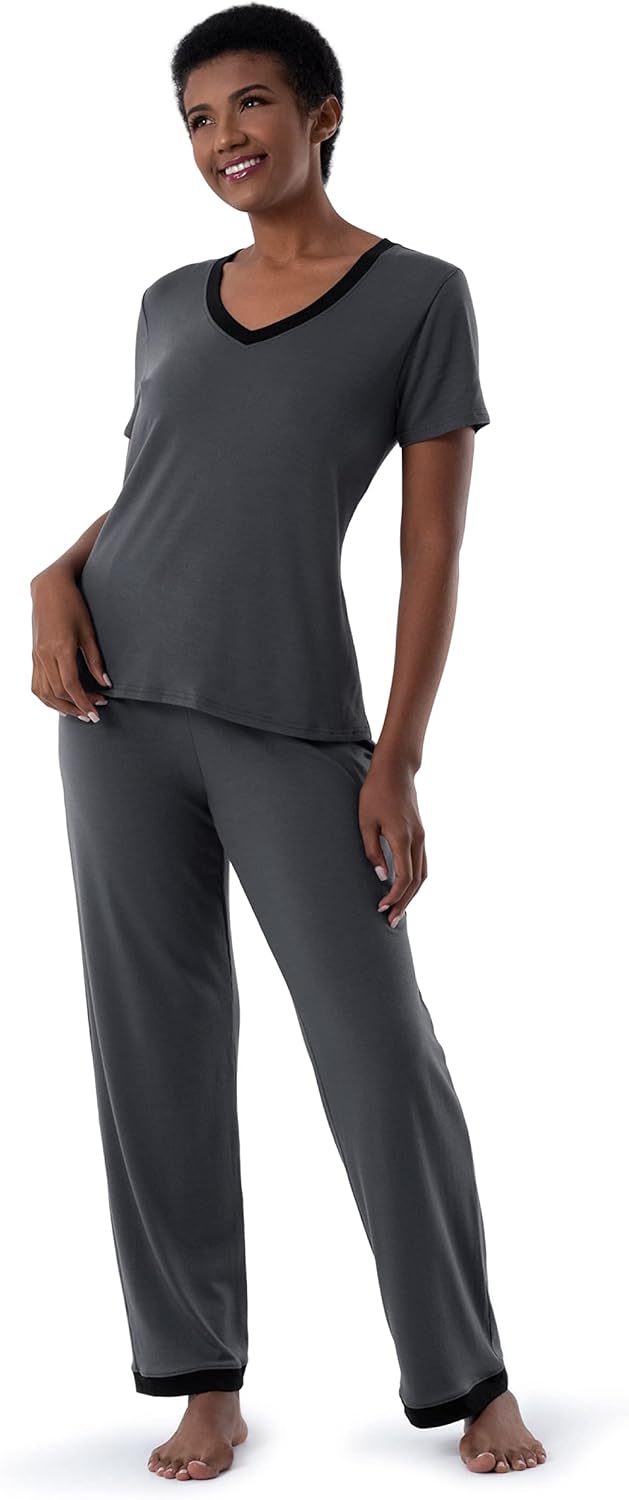 Fruit of the Loom Womens Short Sleeve Tee and Pant Sleep Set
