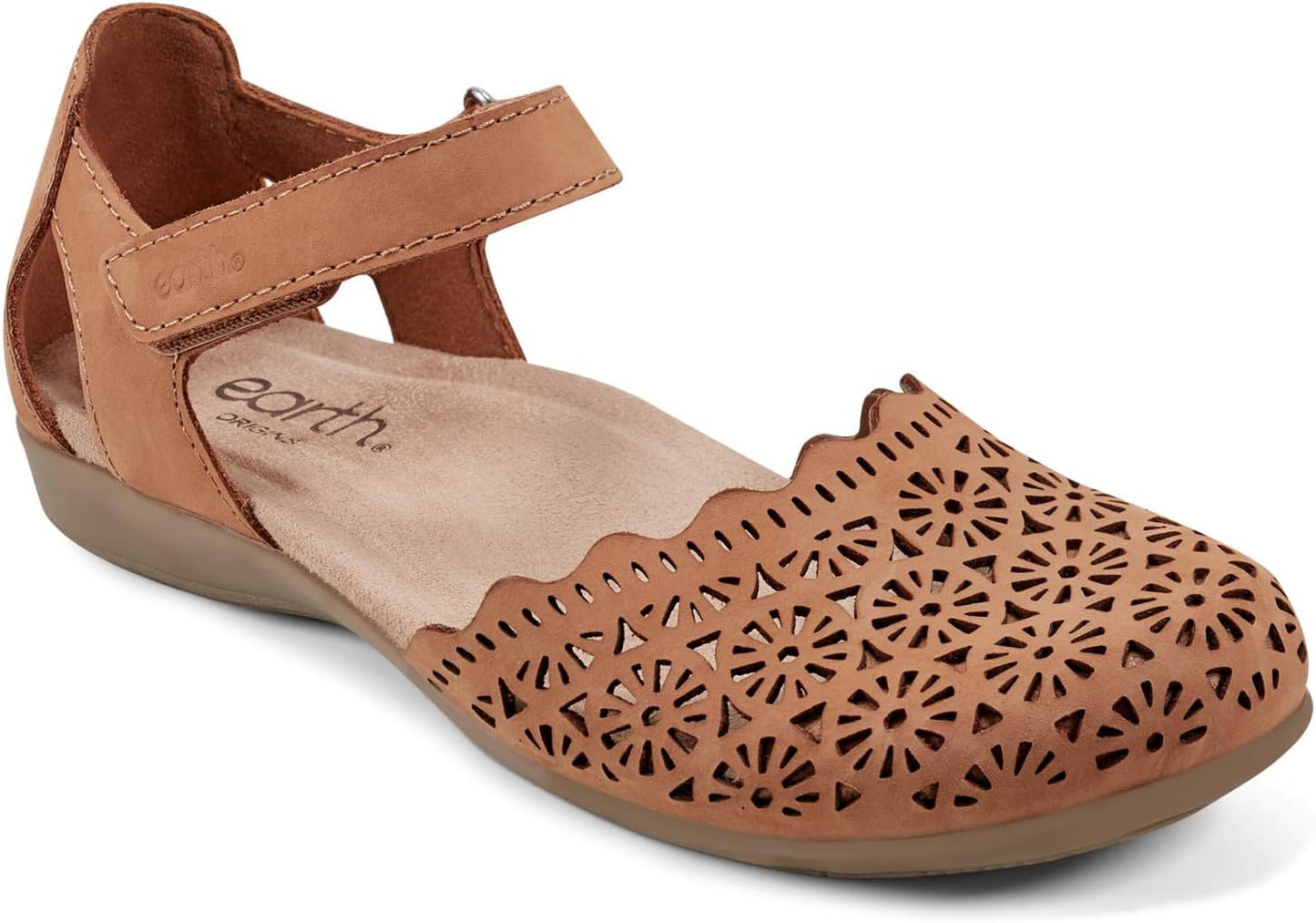 Earth Women's Bronnie Flat Sandal: Comfort Meets Style