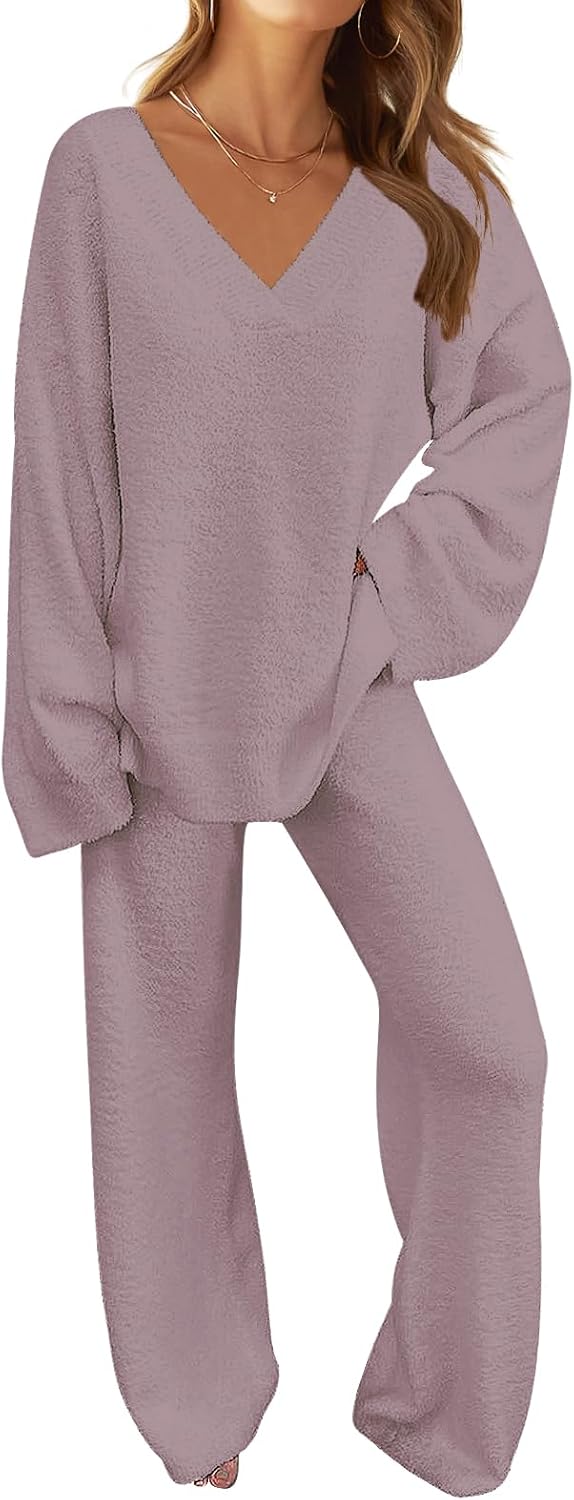Fuzzy Fleece Pajama Set for Women - Cozy Loungewear Outfit