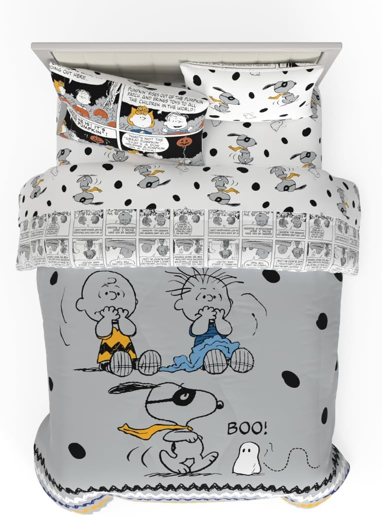 Peanuts Halloween Queen Bed Set with Snoopy & Charlie Brown