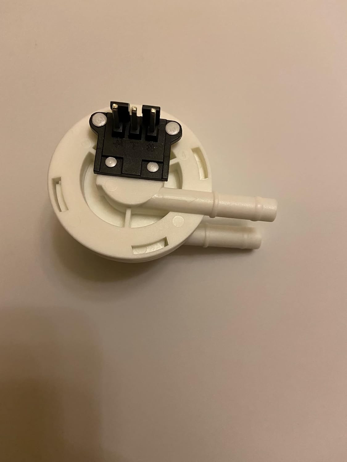 Effortlessly Monitor Water Flow with Joytata Flowmeter