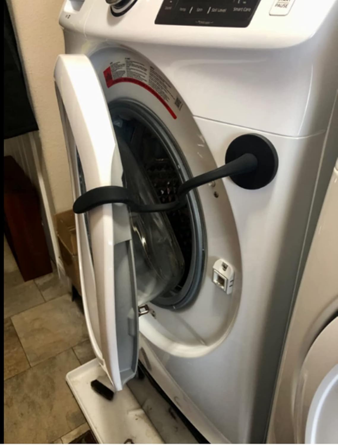 Keep Washer Door Open with Magnetic Prop