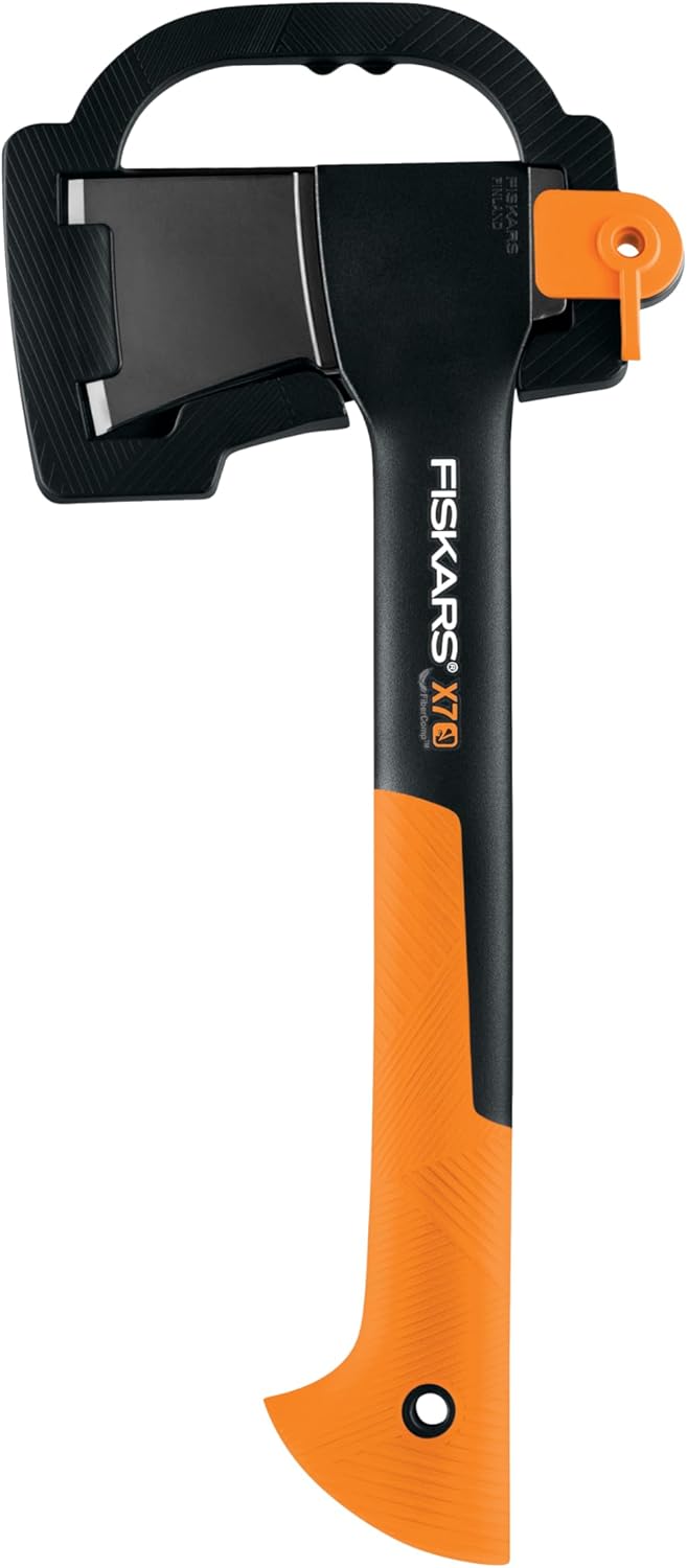Fiskars X7 Hatchet: Effortlessly Split Kindling!