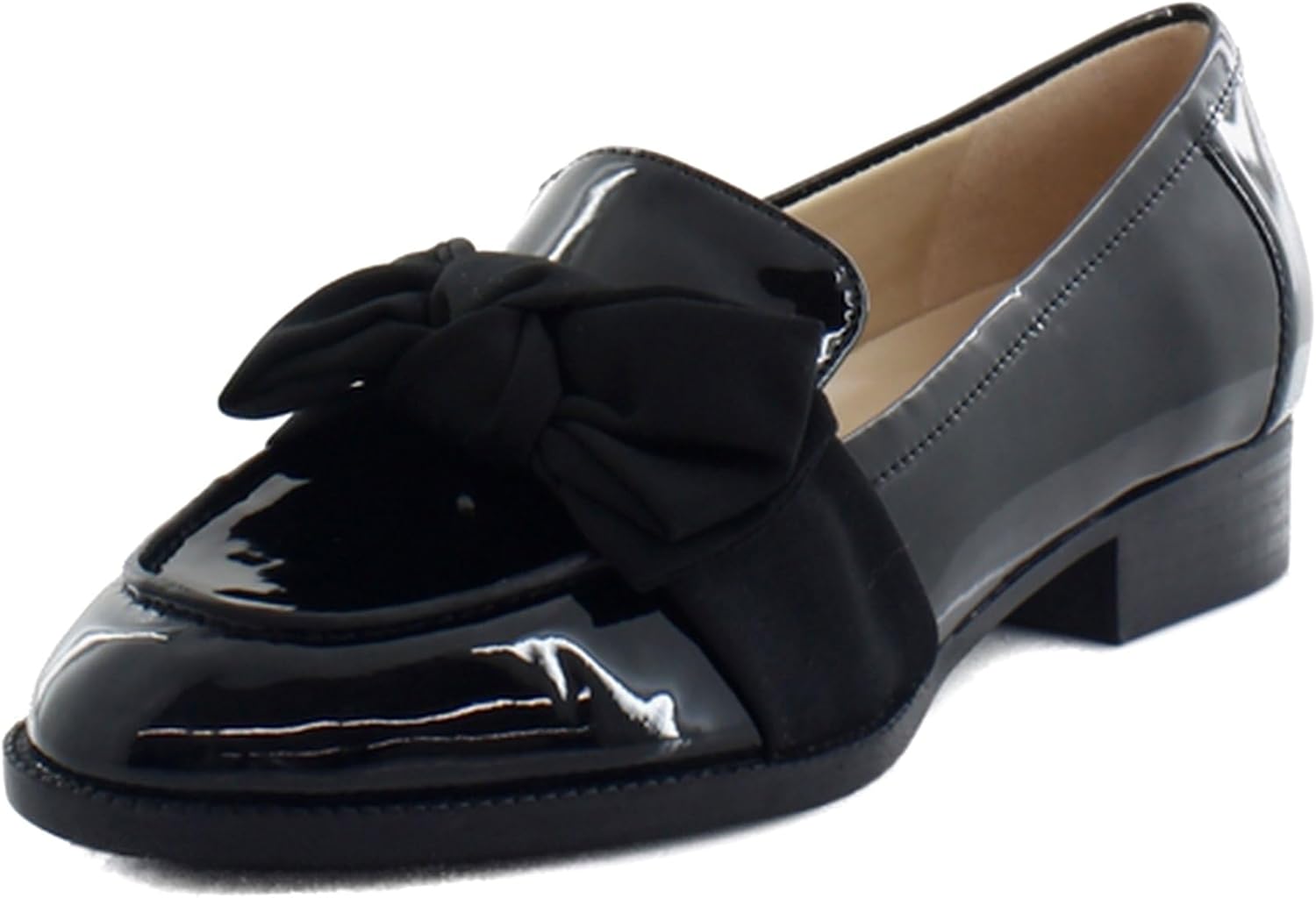 Bandolino Womens Lindio Loafer with Bow Accent and Shine