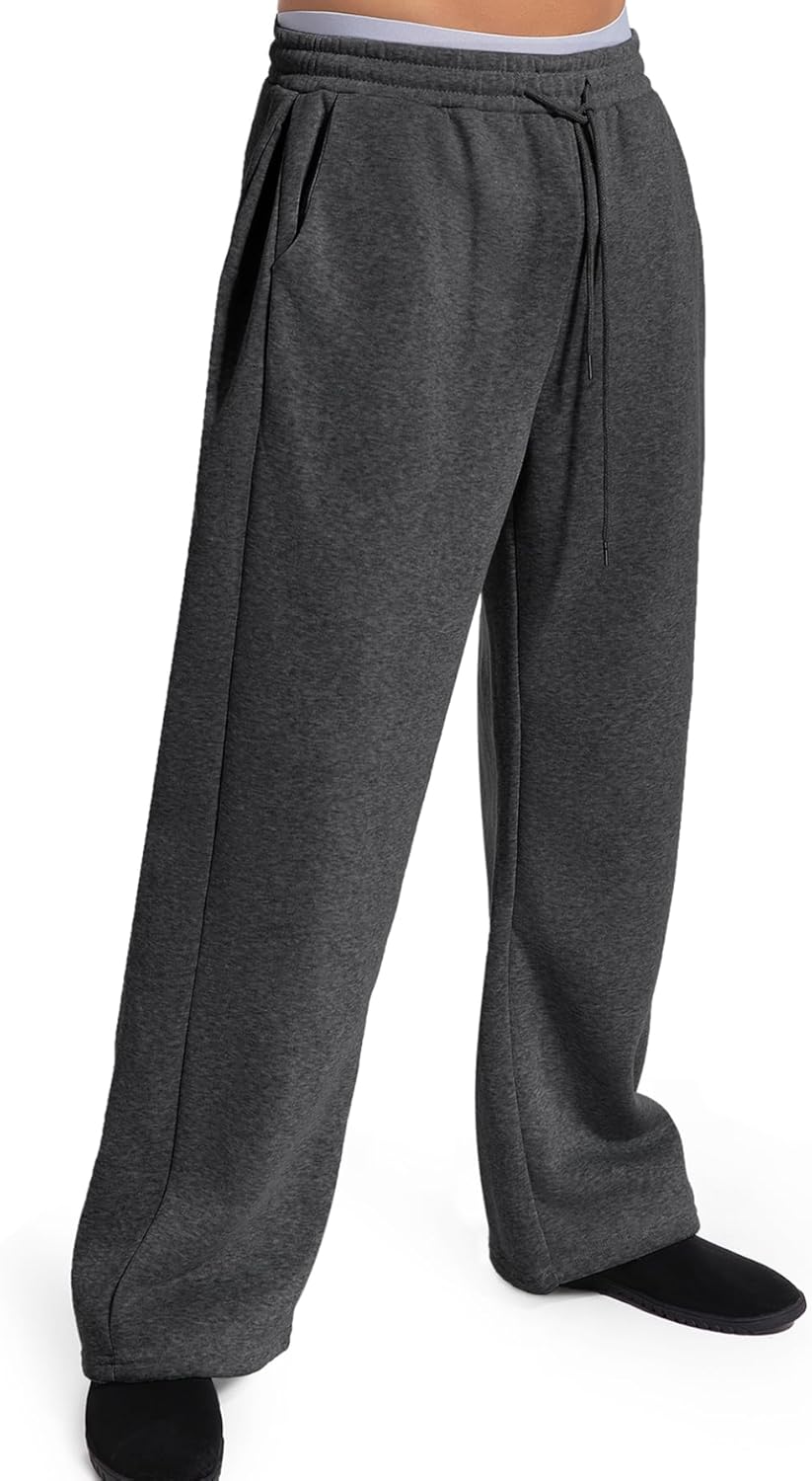 Men's Baggy Sweatpants with Pockets for Casual Athletic Wear