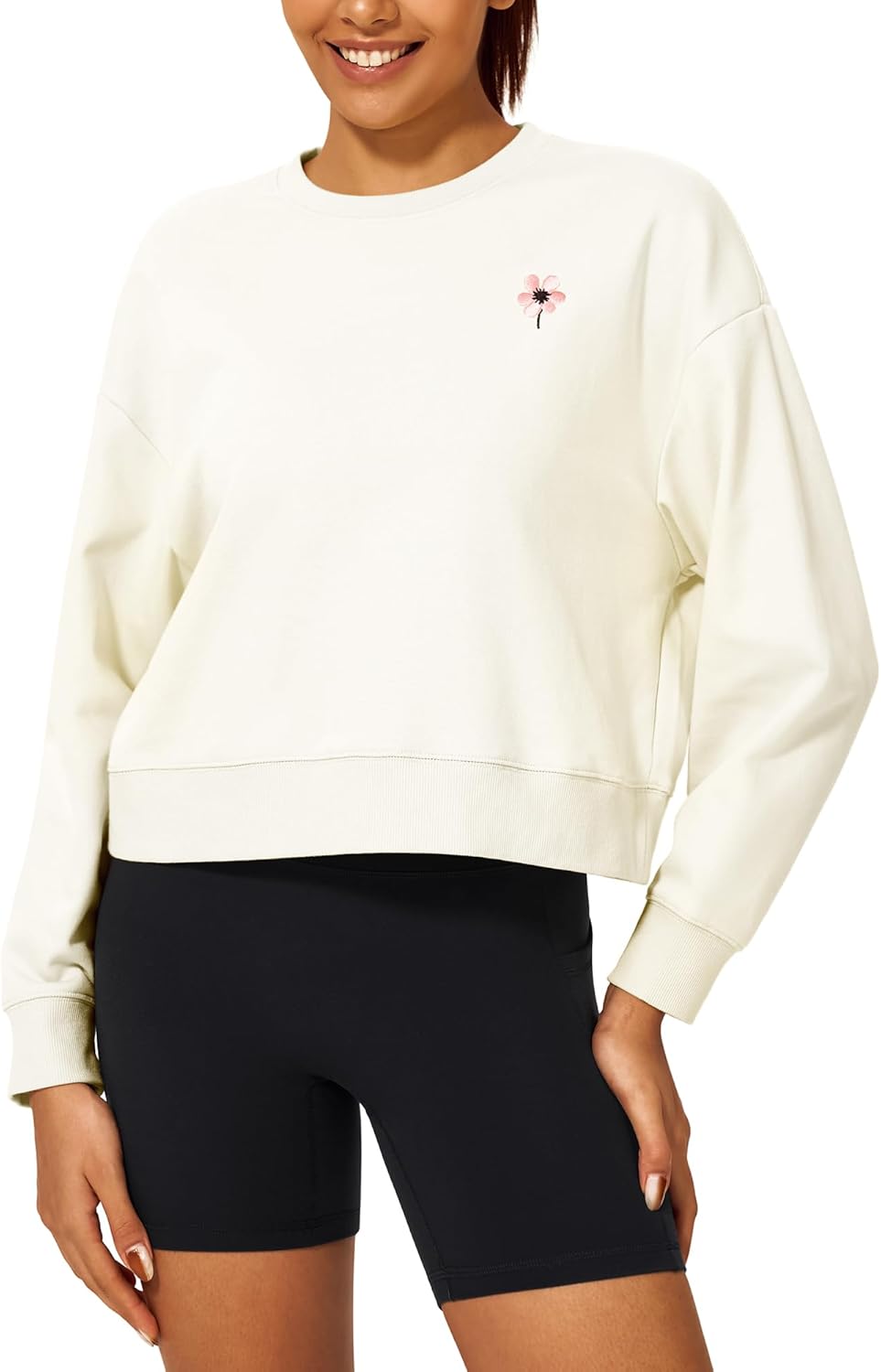 Stelle Cropped Sweatshirt: Lightweight Style