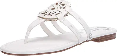 Circus NY Women's Canyon Flat Sandal: Stylish Comfort for Summer