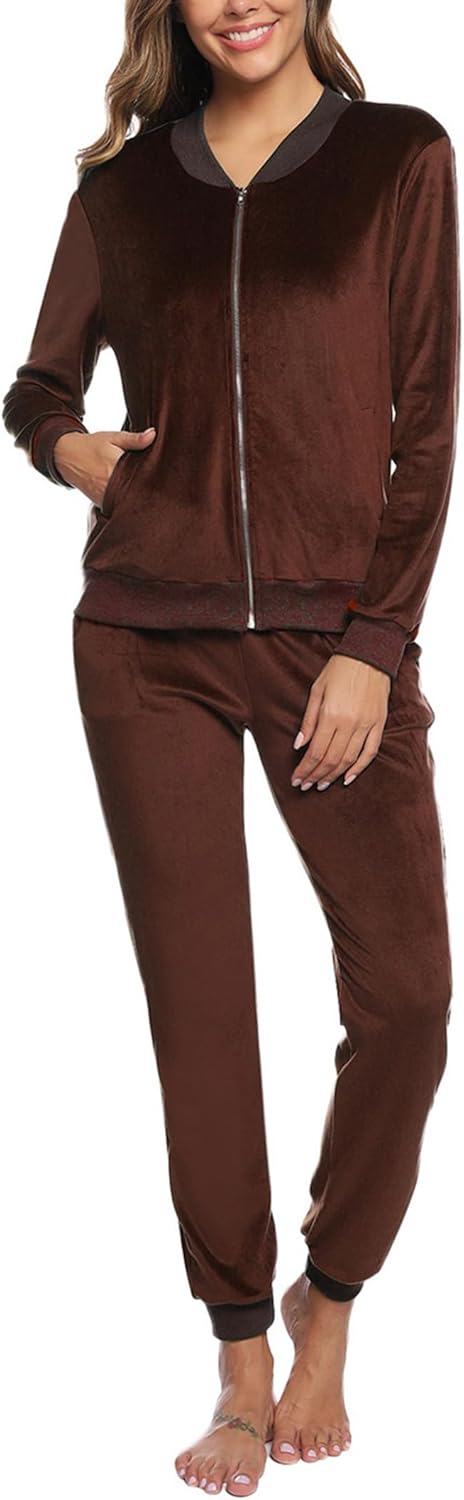 Marvmys Women's Velour Tracksuit Set for Comfort and Style