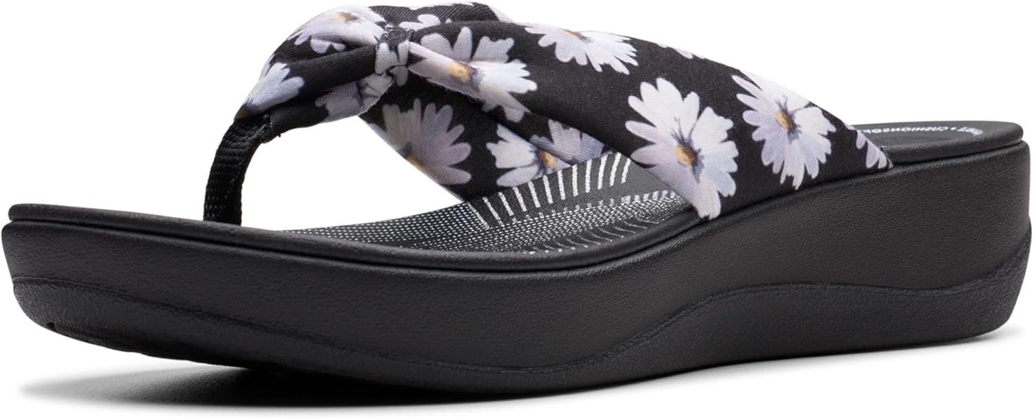 Clarks Women's Arla Glison Flip Flop: Comfort Meets Style