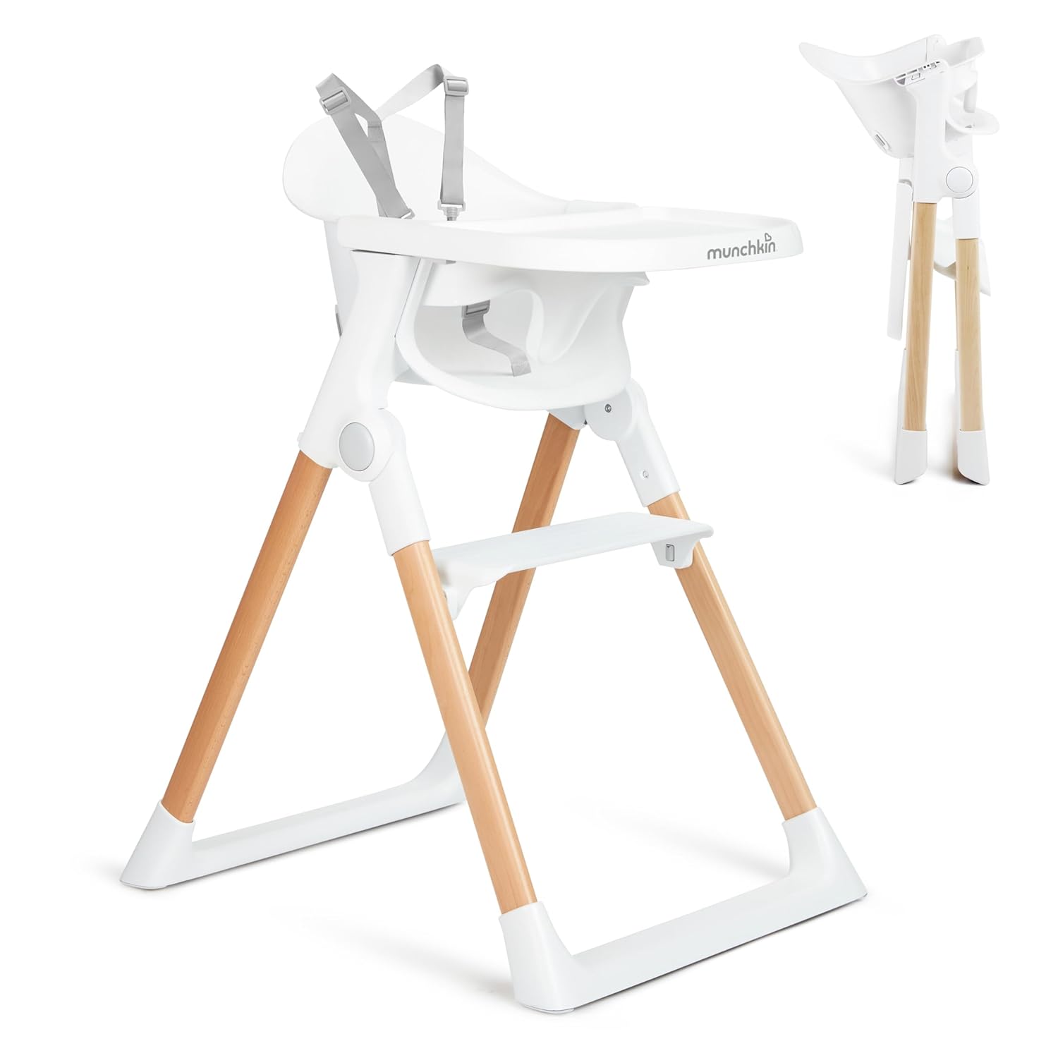Munchkin Float High Chair: Foldable, Easy Clean, Stylish