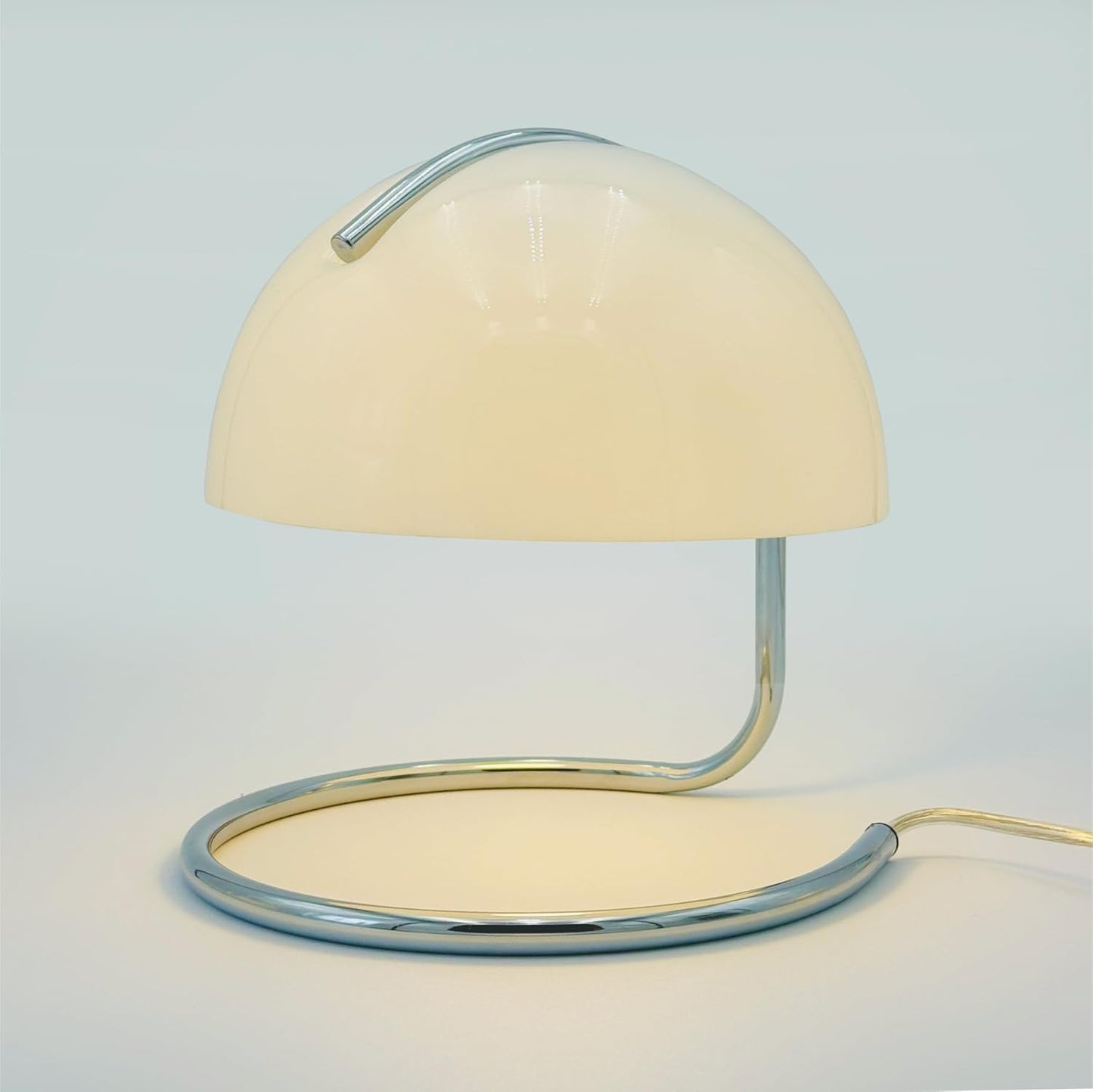 Bauhaus Light Retro Mushroom Table Lamp for Modern Aesthetic