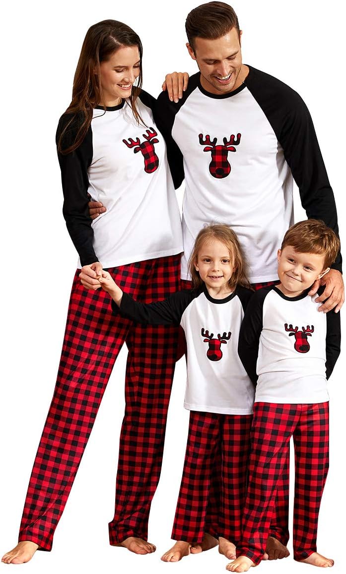 Matching Family Christmas Pajamas Sets with Pockets for All