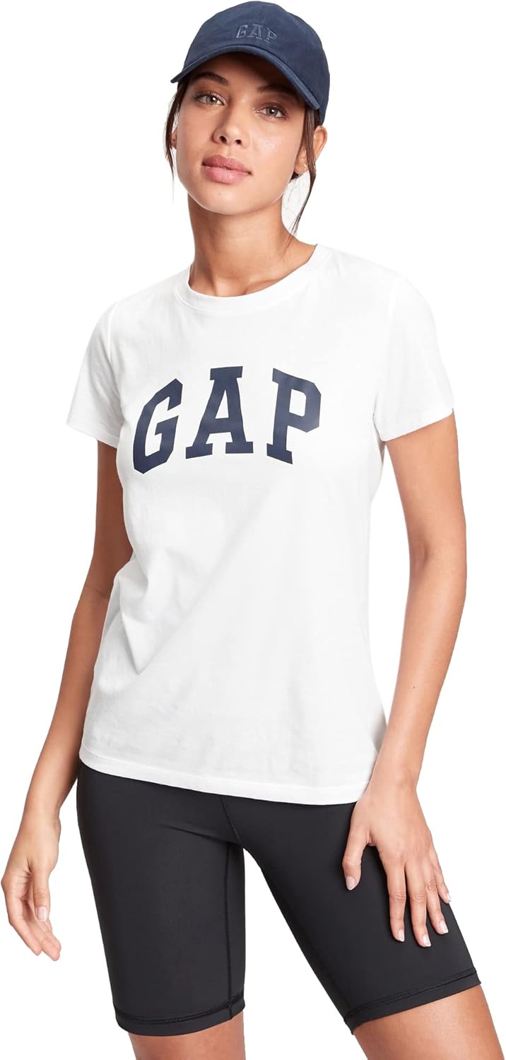 Classic GAP Logo Tee: Timeless Style