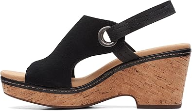 Clarks Women's Giselle Sea Wedge Sandal: Comfort Meets Style